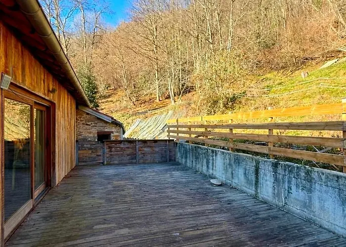Uchalos La Grange Pyrenees