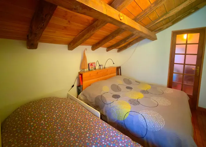 Uchalos La Grange Pyrenees