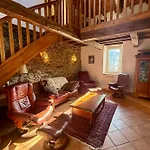 Uchalos La Grange Pyrenees Dom wakacyjny