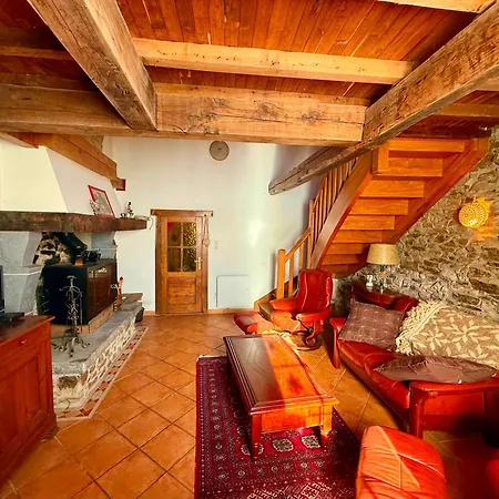 Uchalos La Grange Pyrénées Сasa de vacaciones